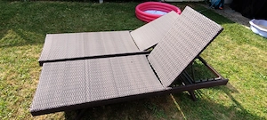 Qualitativ hochwertige Liegen aus Rattan günstig abzugeben