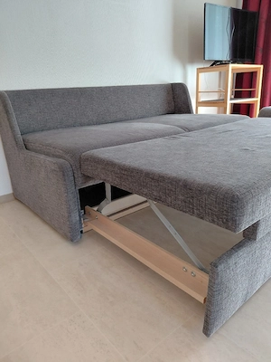 Ausziehbare Couch  Bild 5