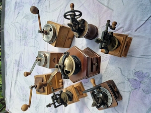 Alte Kaffeemühlen Bild 3
