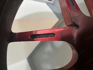 Z-Performance Alufelgen 19 Zoll (LK 5x120) Candy Red Metallic Bild 3