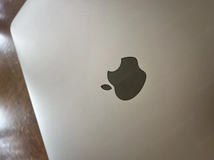 15" MacBook Pro (Ende 2016) Bild 8