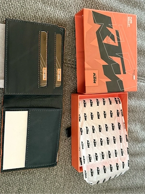 Verkaufe KTM Geldbörse Bild 3