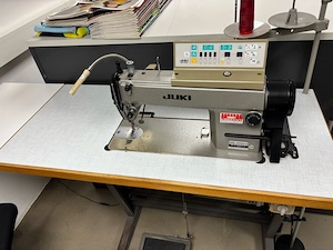 Steppmaschine Juki Bild 3
