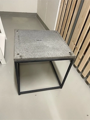 Granit Beistelltisch Bild 2
