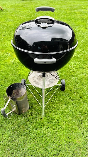 Weber Kugelgrill Holzkohle Bild 2