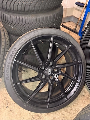 DOTZ SPA 18 zoll 5x112 ET45 Kompletträder Bild 7