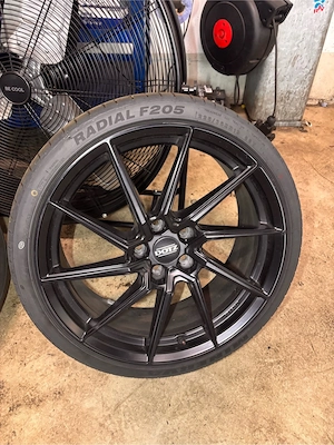 DOTZ SPA 18 zoll 5x112 ET45 Kompletträder Bild 3