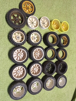 RC Räder und Reifen 1:10 Bild 2