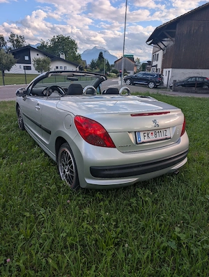 Cabrio Peugeot 207cc Turbo 150 Ps mit Pickerl Bild 2