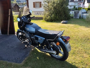 Moto Guzzi 1000 SP Bild 2