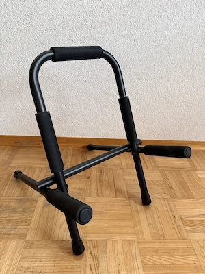 Ständer für Gitarrenverstärker Bild 2