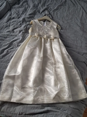 Brautkleid mit passenden Kinder-Festkleidern   Einzelanfertigung   selbst genäht Bild 5