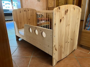 Gitterbett Kinderbett  Vollholz 140 x 70 mit Matratze  Bild 2