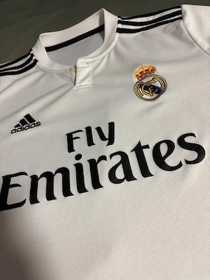 Real Madrid Herrentrikot Gr. L Bild 6