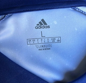 Real Madrid Herrentrikot Gr. L Bild 8