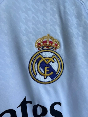 Real Madrid Herrentrikot NEU mit Mbappe Aufdruck Bild 6