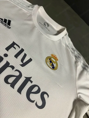 Real Madrid Herrentrikot Gr. L Bild 6