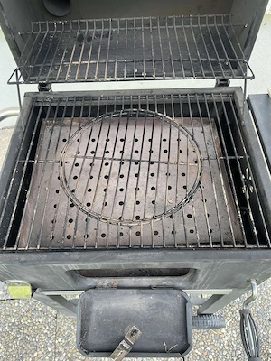 Holzkohlegrill mit Thermometer - gebraucht Bild 5