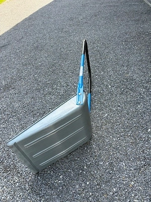 Schneehexe, Schneeschaufel, Mke Ofner, 55cm breit, 65cm tief Bild 3