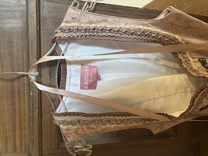 Altrosa Krüger Dirndl Bild 3