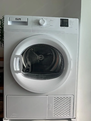 Waschmaschine und Trockner Bild 3