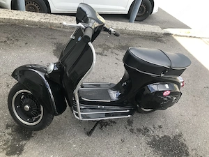 Vespa Primavera 125 