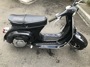 Vespa Primavera 125  Bild 3