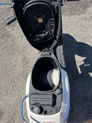 Vespa LX 50  Bild 3