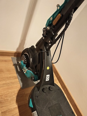 VSett 9 Austria Edition E-Scooter Bild 4