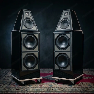 WILSON AUDIO PUPPY SERIES 7  (We are a Hi-Fi store. Our web : www.stereotecnica .com )