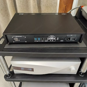 Innuos Pulsar  (We are a Hi-Fi Store. Visit Our web : www.stereotecnica .com )