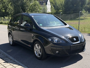 Seat Altea XL 2.0 TDI Allrad TÜV NEU Bild 2