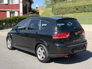 Seat Altea XL 2.0 TDI Allrad TÜV NEU Bild 4