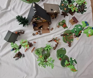Playmobil Forsthaus Bild 2