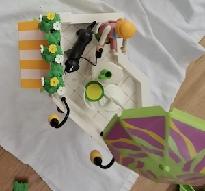 Playmobil Ferienhaus und Café Bild 5