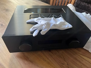 AVM Ovation CS 8.3  (We are a Hi-Fi Store. Visit Our web : www.stereotecnica .com )