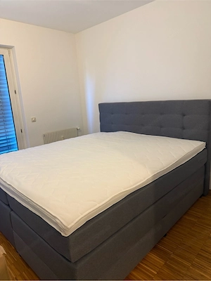 neues Boxspringbett mit Topper Bild 3