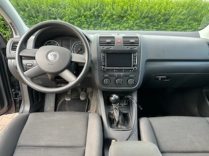 VW Golf V  1.9 Tdi Bild 3