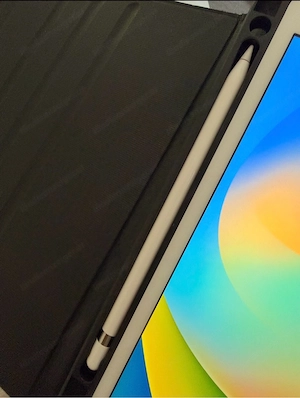 Apple iPad 8. Generation 128 GB + Apple Pencil Bild 3