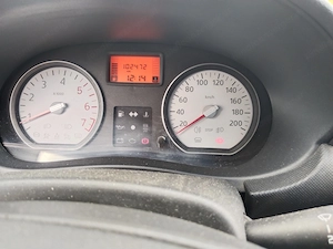 Dacia Sandero DCI Kleinwagen Bild 5