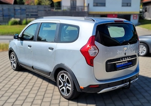 Dacia Lodgy Celebration**Anhängekupplung**Rückfahrkamara**Sitzheizung** wenig KM**SPARSAM 5l Bild 3