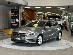 Mercedes-Benz A 180 Bild 17