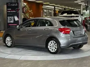Mercedes-Benz A 180 Bild 14