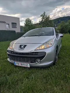 Peugeot 207 Bild 2