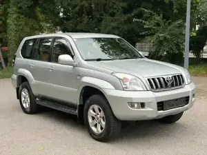 Toyota Landcruiser 3.0D NUR 169.000 KM TÜV NEU 8 Sitzer Bild 3