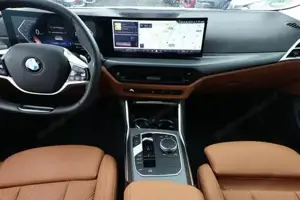 BMW 4er 420i Gran Coupe Steptronic LED Leder ParkAs Kam 135 kW (184 PS), Automatik, Heckantrieb Bild 8