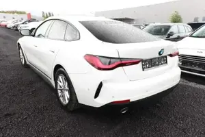 BMW 4er 420i Gran Coupe Steptronic LED Leder ParkAs Kam 135 kW (184 PS), Automatik, Heckantrieb Bild 4