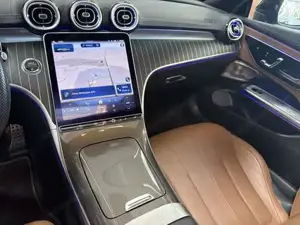 Mercedes-Benz E 300 Bild 17