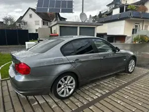 BMW e90 320i 170PS Gebrauchtwagen Bild 3