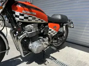 Honda CB 750 Four Bild 3